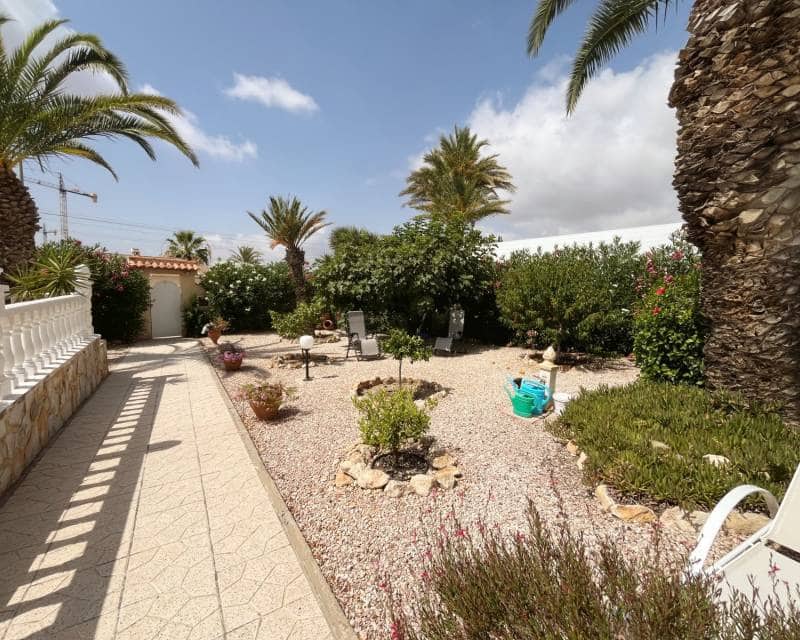Chalet de 6 habitaciones en Ciudad Quesada en venta con piscina garaje - 685.000 € (Ref: 9961247)