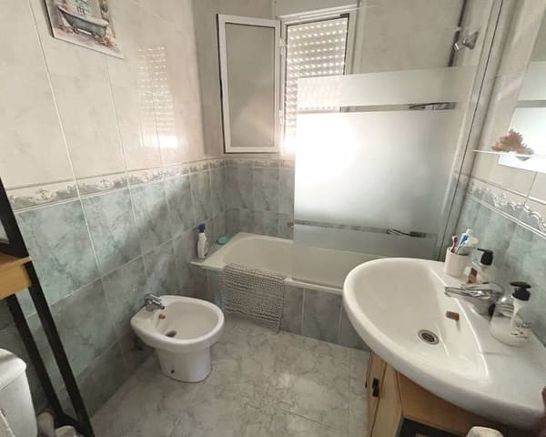 2 sypialnia Willa na sprzedaż w Ciudad Quesada, Rojales z basenem garażem - 205 000 € (Ref: 9965595)