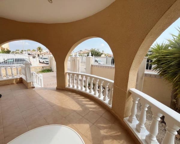2 soverom Villa til salgs i Ciudad Quesada, Rojales med svømmebasseng garasje - € 249 000 (Ref: 9983961)
