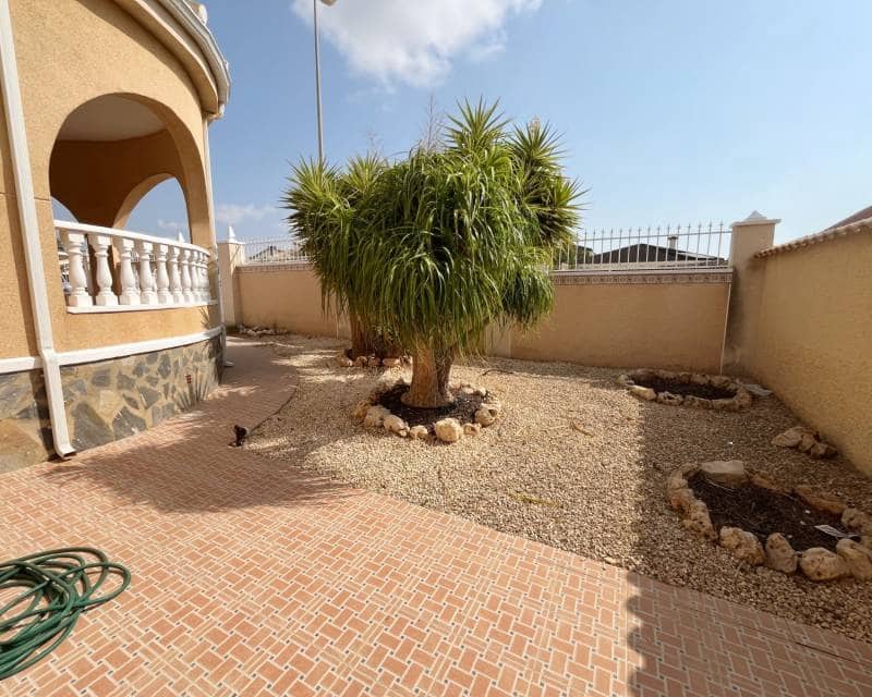 2 chambre Villa/Maison à vendre à Ciudad Quesada avec piscine garage - 249 000 € (Ref: 9983961)