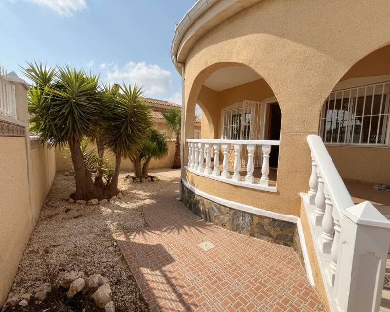 2 chambre Villa/Maison à vendre à Ciudad Quesada avec piscine garage - 249 000 € (Ref: 9983961)