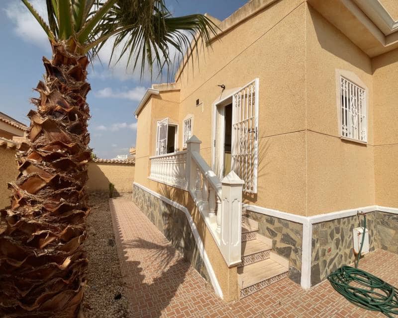 2 chambre Villa/Maison à vendre à Ciudad Quesada avec piscine garage - 249 000 € (Ref: 9983961)
