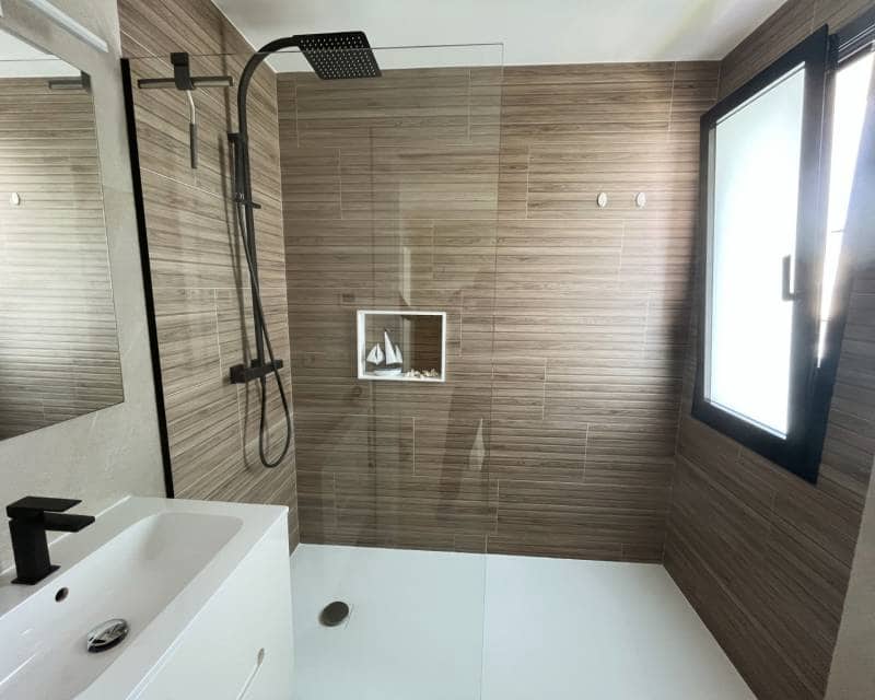 4 chambre Villa/Maison à vendre à Los Montesinos avec piscine - 595 000 € (Ref: 9983962)