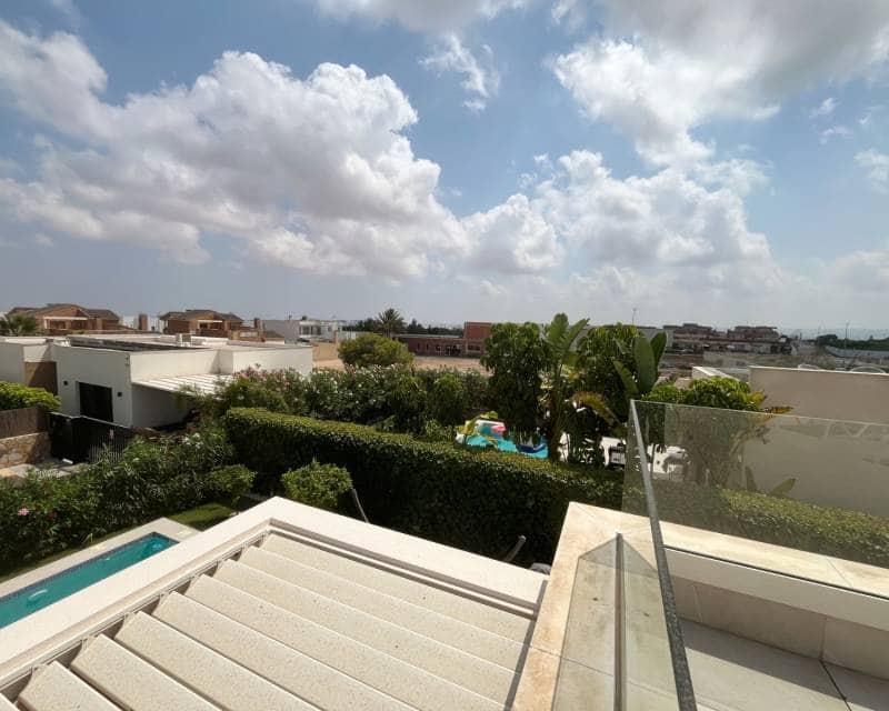 4 chambre Villa/Maison à vendre à Los Montesinos avec piscine - 595 000 € (Ref: 9983962)