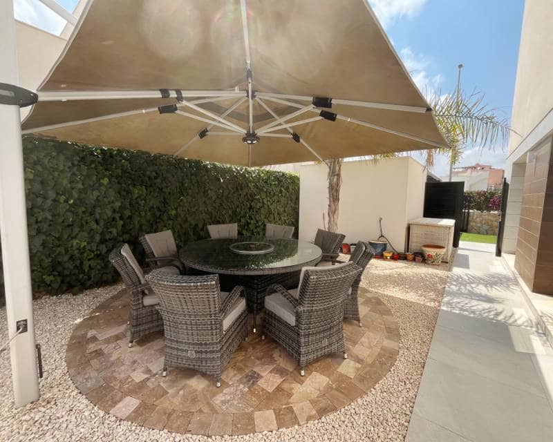 4 chambre Villa/Maison à vendre à Los Montesinos avec piscine - 595 000 € (Ref: 9983962)