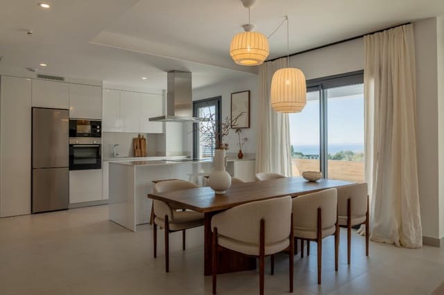 2 slaapkamer Appartement te koop in Marbella met zwembad garage - € 575.000 (Ref: 10070987)