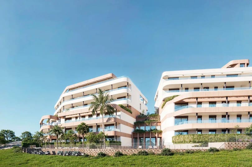 2 soverom Leilighet til salgs i Estepona med svømmebasseng garasje - € 325 000 (Ref: 10070991)