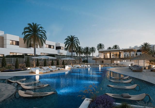 3 sovrum Semi-fristående Villa till salu i Mijas med pool garage - 465 000 € (Ref: 10070996)
