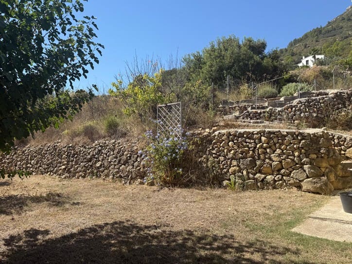 2 slaapkamer Finca/Landhuis te koop in Jalon / Xalo met garage - € 263.000 (Ref: 10090898)