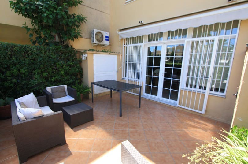 3 soverom Leilighet til salgs i Denia med svømmebasseng garasje - € 330 000 (Ref: 10120272)