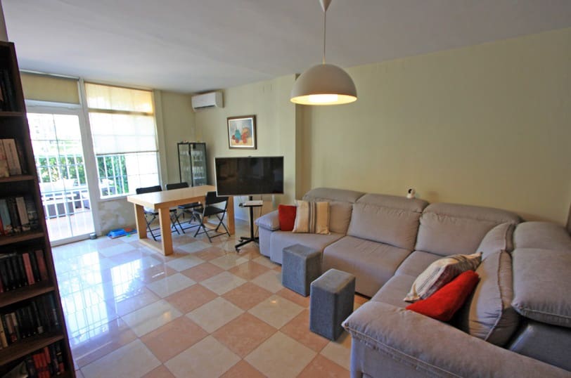 3 soverom Leilighet til salgs i Denia med svømmebasseng garasje - € 330 000 (Ref: 10120272)