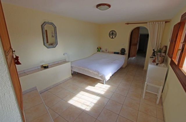4 quarto Moradia para venda em Sanet i Negrals com piscina garagem - 450 000 € (Ref: 10120505)