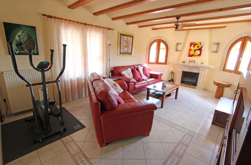 4 quarto Moradia para venda em Sanet i Negrals com piscina garagem - 450 000 € (Ref: 10120505)