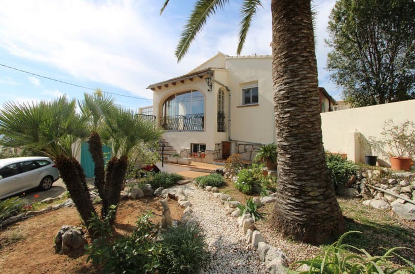 4 quarto Moradia para venda em Sanet i Negrals com piscina garagem - 450 000 € (Ref: 10120505)