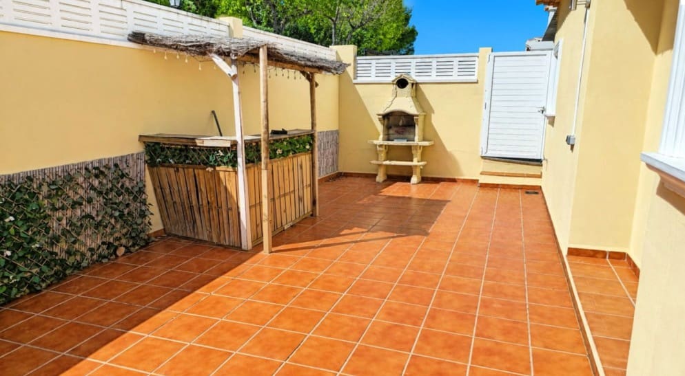 5 quarto Moradia para venda em Vall de Laguart com piscina garagem - 365 000 € (Ref: 10130236)