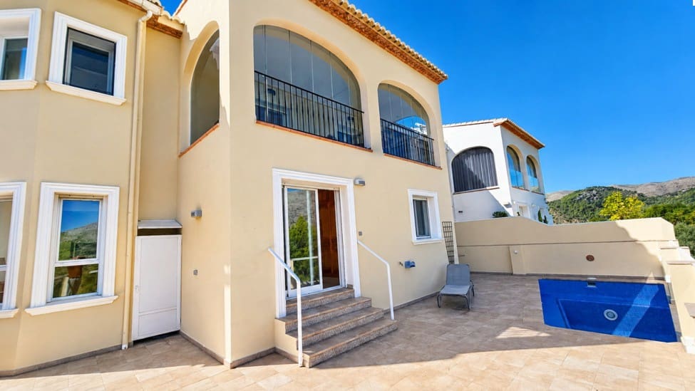 5 quarto Moradia para venda em Vall de Laguart com piscina garagem - 365 000 € (Ref: 10130236)