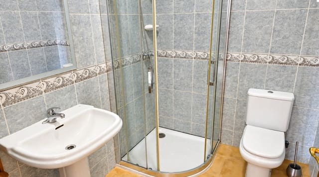 5 quarto Moradia para venda em Vall de Laguart com piscina garagem - 365 000 € (Ref: 10130236)