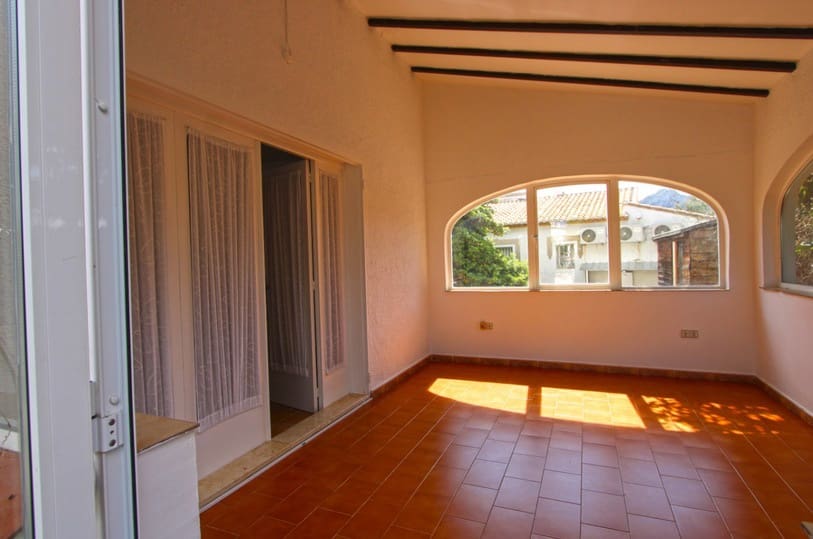 2 bedroom Villa for sale in Orba with pool garage - € 320,000 (Ref: 10163295)