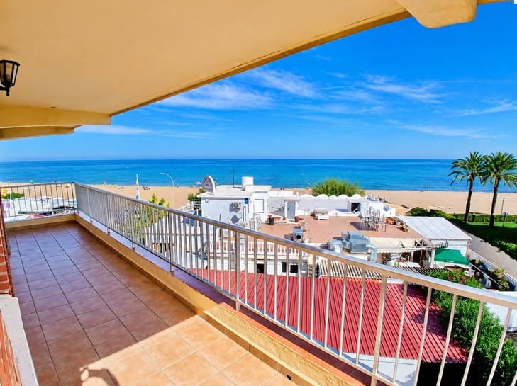 2 soveværelse Lejlighed til salg i Denia med garage - € 189.500 (Ref: 10174195)