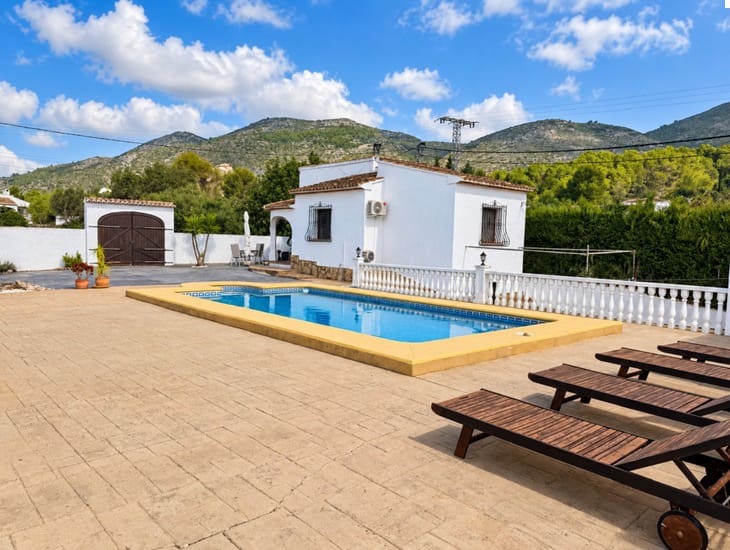 2 soverom Villa til salgs i Jalon / Xalo med svømmebasseng garasje - € 475 000 (Ref: 10187606)