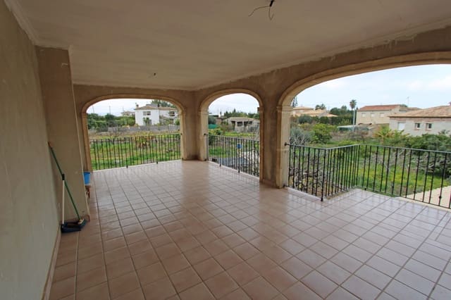 5 soverom Villa til salgs i Pedreguer med garasje - € 360 000 (Ref: 8863135)