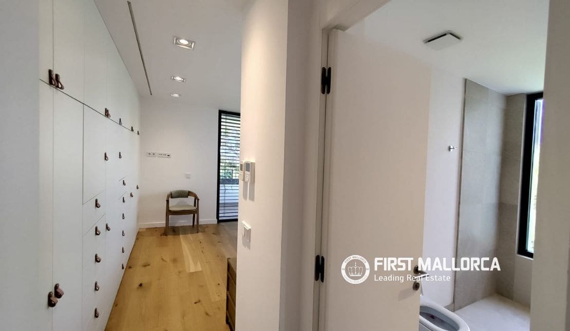 2 sypialnia Apartament na sprzedaż w Santa Ponsa z basenem garażem - 1 630 000 € (Ref: 10001309)
