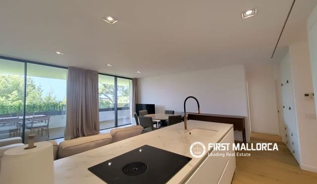 2 sypialnia Apartament na sprzedaż w Santa Ponsa, Calvià z basenem garażem - 1 630 000 € (Ref: 10001309)