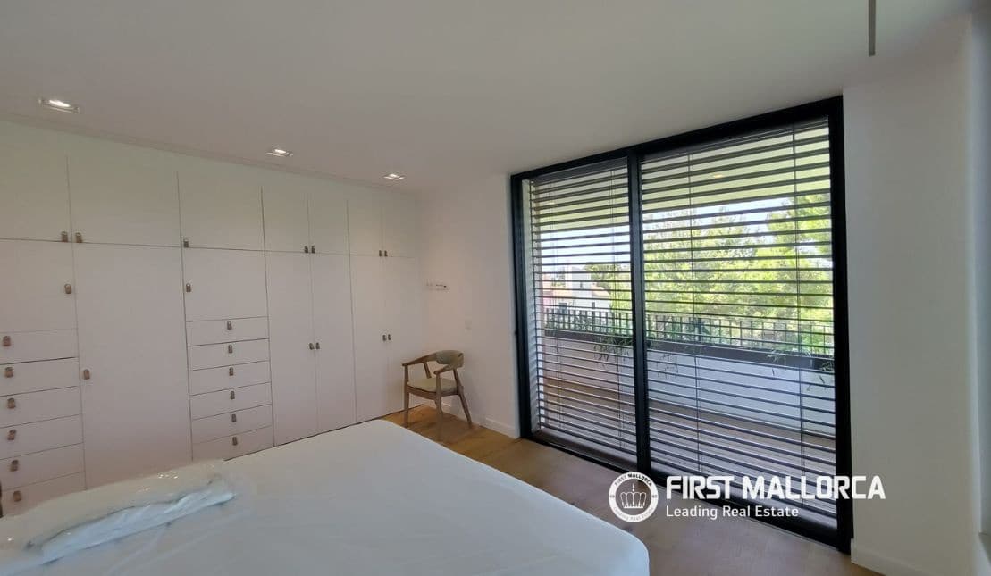 2 sypialnia Apartament na sprzedaż w Santa Ponsa z basenem garażem - 1 630 000 € (Ref: 10001309)