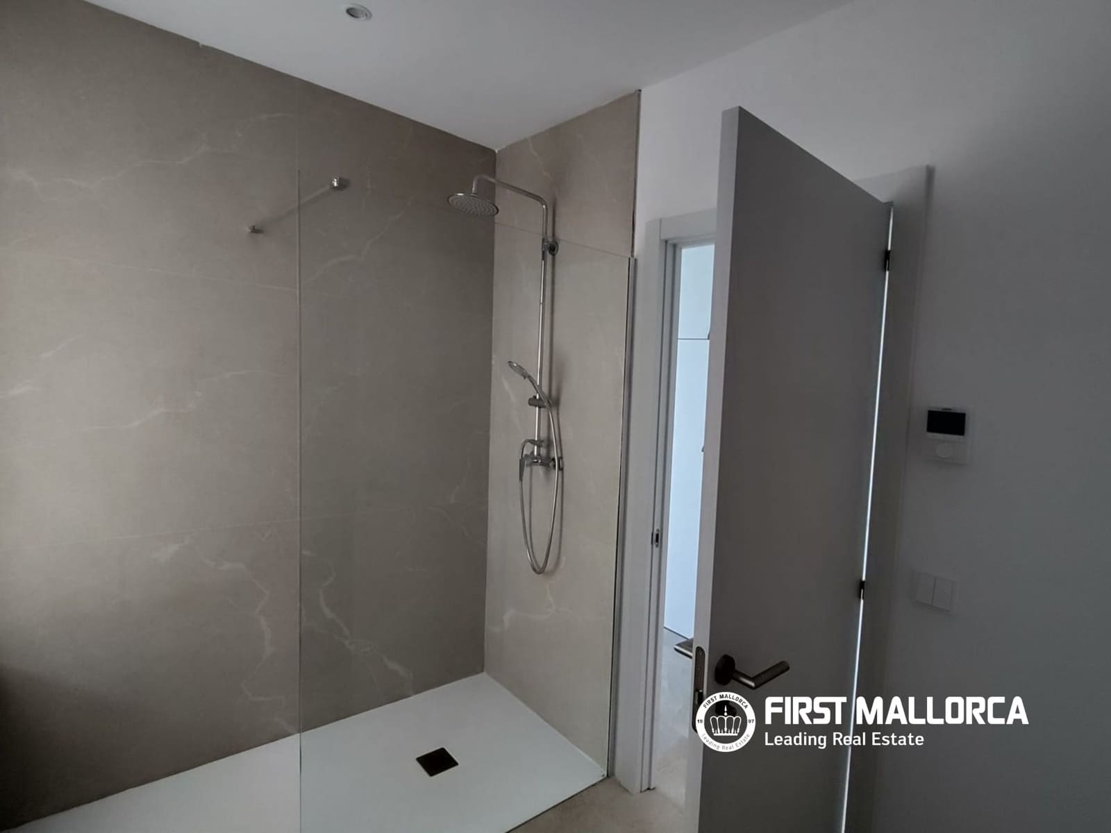 3 slaapkamer Appartement te koop in Santa Ponsa met zwembad garage - € 1.630.000 (Ref: 10001310)