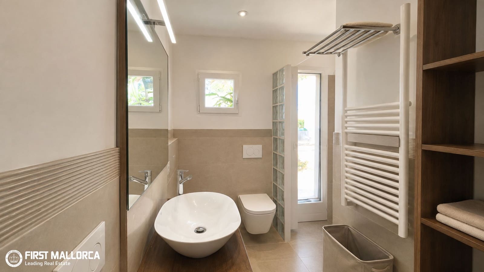 4 slaapkamer Finca/Landhuis te koop in Cala Llombards met garage - € 740.000 (Ref: 10004774)