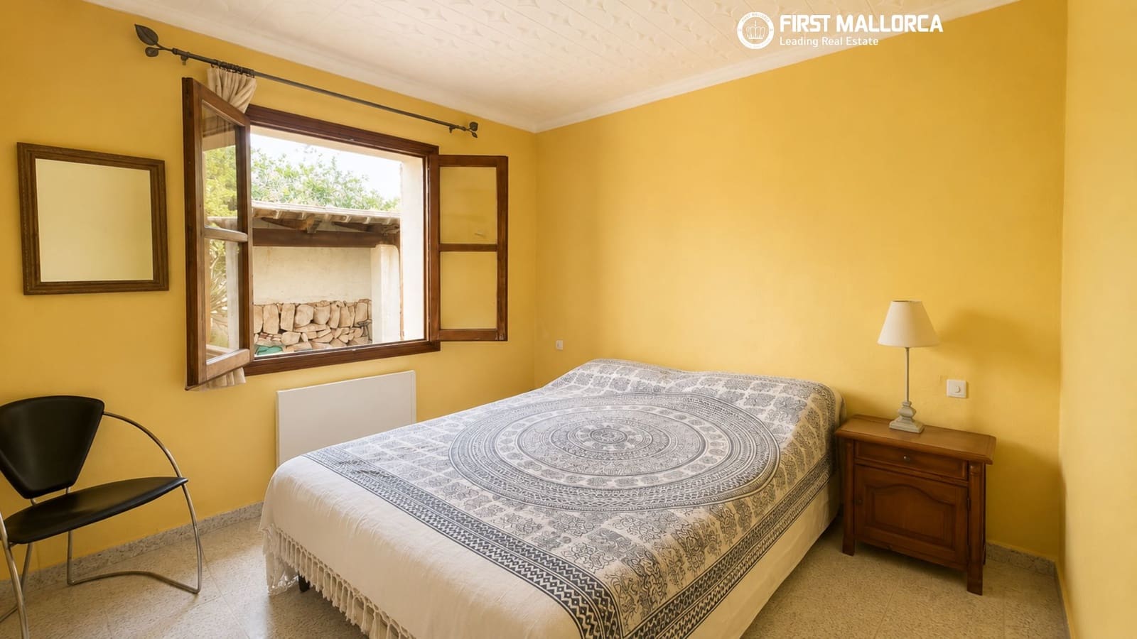 4 slaapkamer Finca/Landhuis te koop in Cala Llombards met garage - € 740.000 (Ref: 10004774)