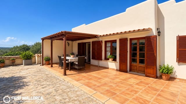 4 slaapkamer Finca/Landhuis te koop in Cala Llombards, Santanyí met garage - € 740.000 (Ref: 10004774)