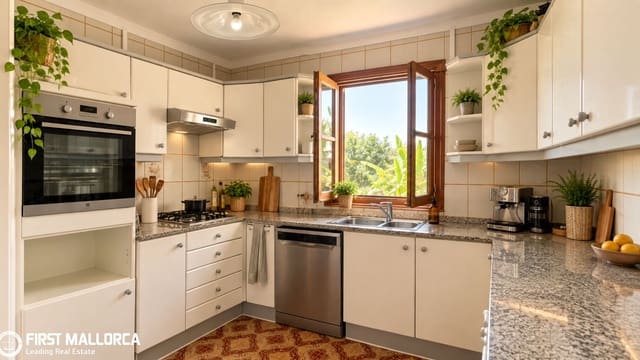 4 slaapkamer Finca/Landhuis te koop in Cala Llombards, Santanyí met garage - € 740.000 (Ref: 10004774)
