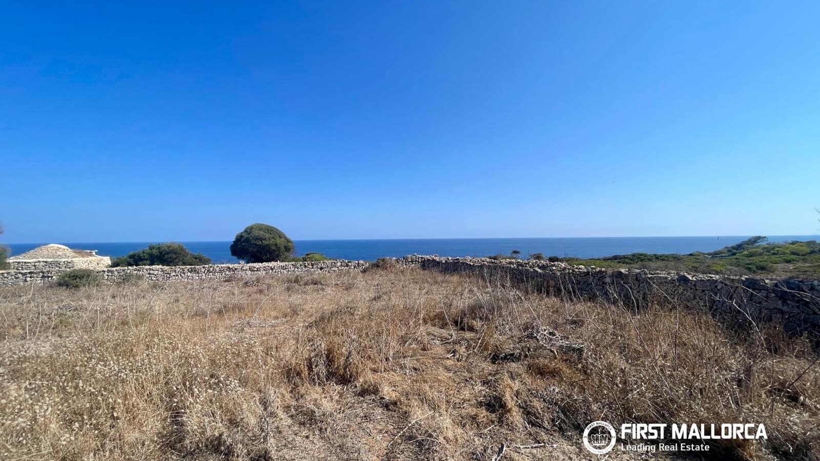 4 slaapkamer Finca/Landhuis te koop in Cala Llombards met garage - € 740.000 (Ref: 10004774)