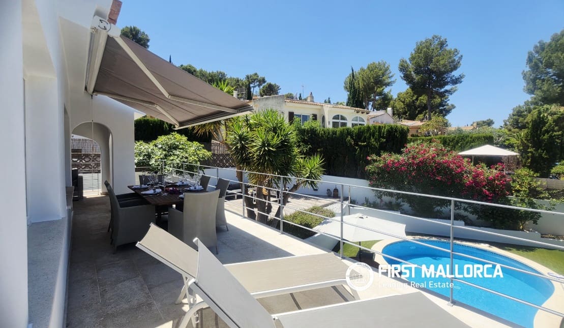 3 soveværelse Villa til salg i Costa de la Calma med swimmingpool garage - € 1.200.000 (Ref: 10004776)