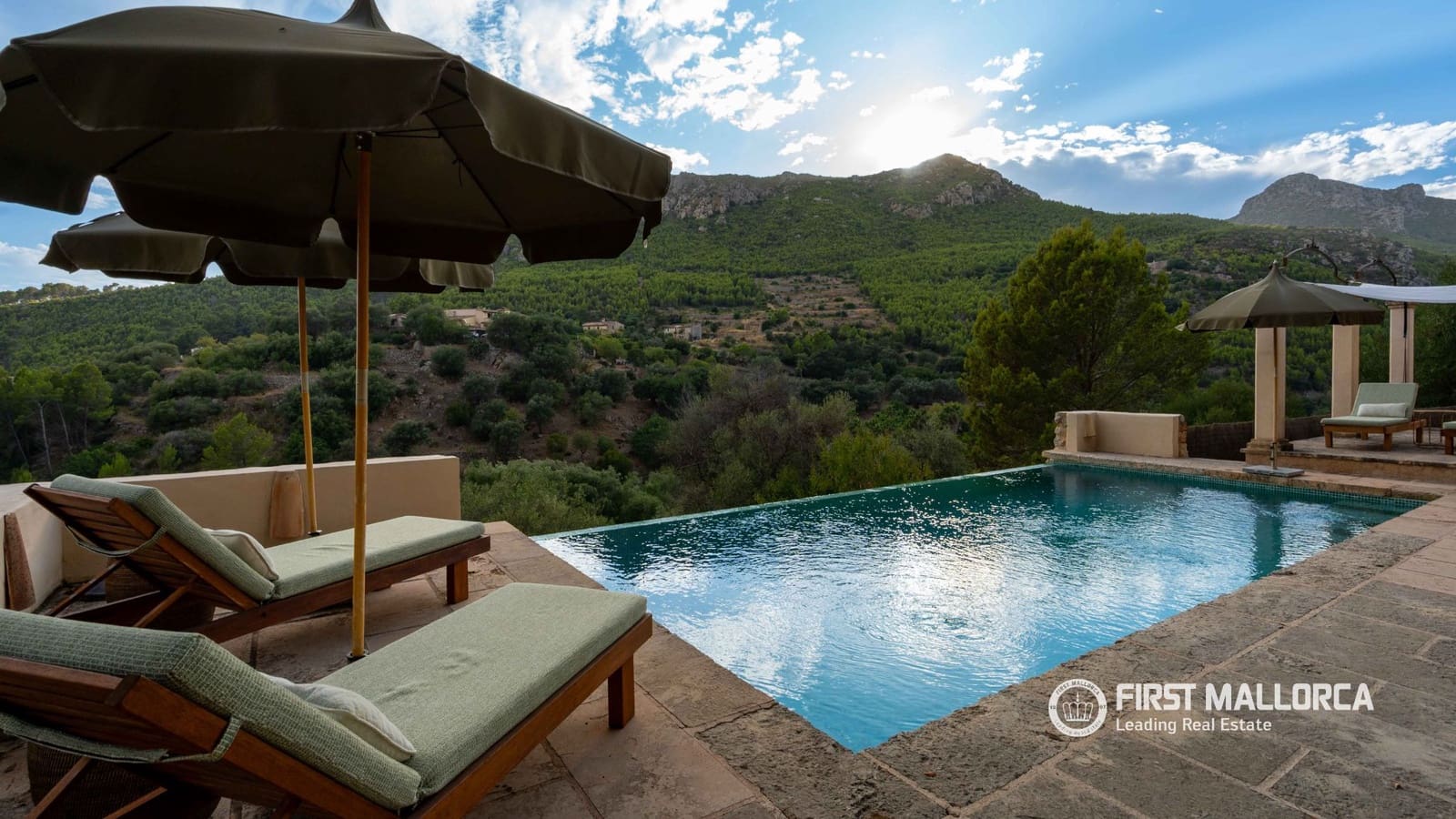 Finca/Casa Rural de 4 habitaciones en Andratx en venta con piscina garaje - 1.950.000 € (Ref: 10004777)