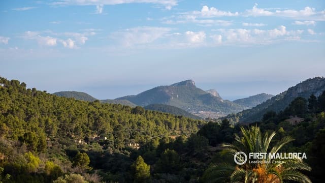 Finca/Casa Rural de 4 habitaciones en Andratx en venta con piscina garaje - 1.950.000 € (Ref: 10004777)