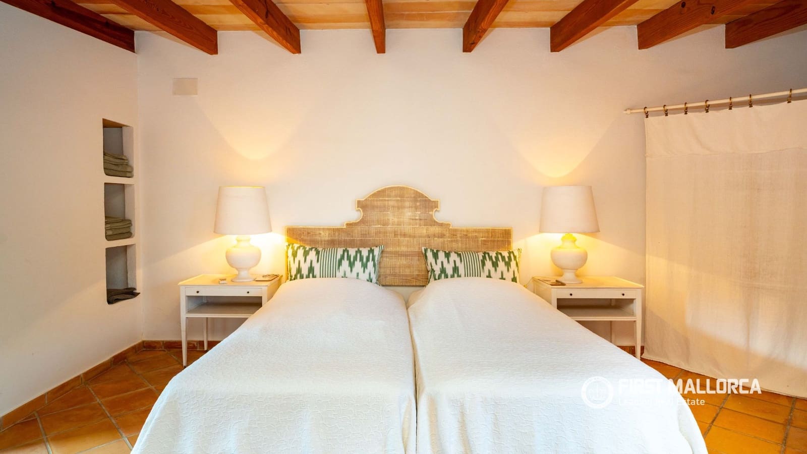 Finca/Casa Rural de 4 habitaciones en Andratx en venta con piscina garaje - 1.950.000 € (Ref: 10004777)