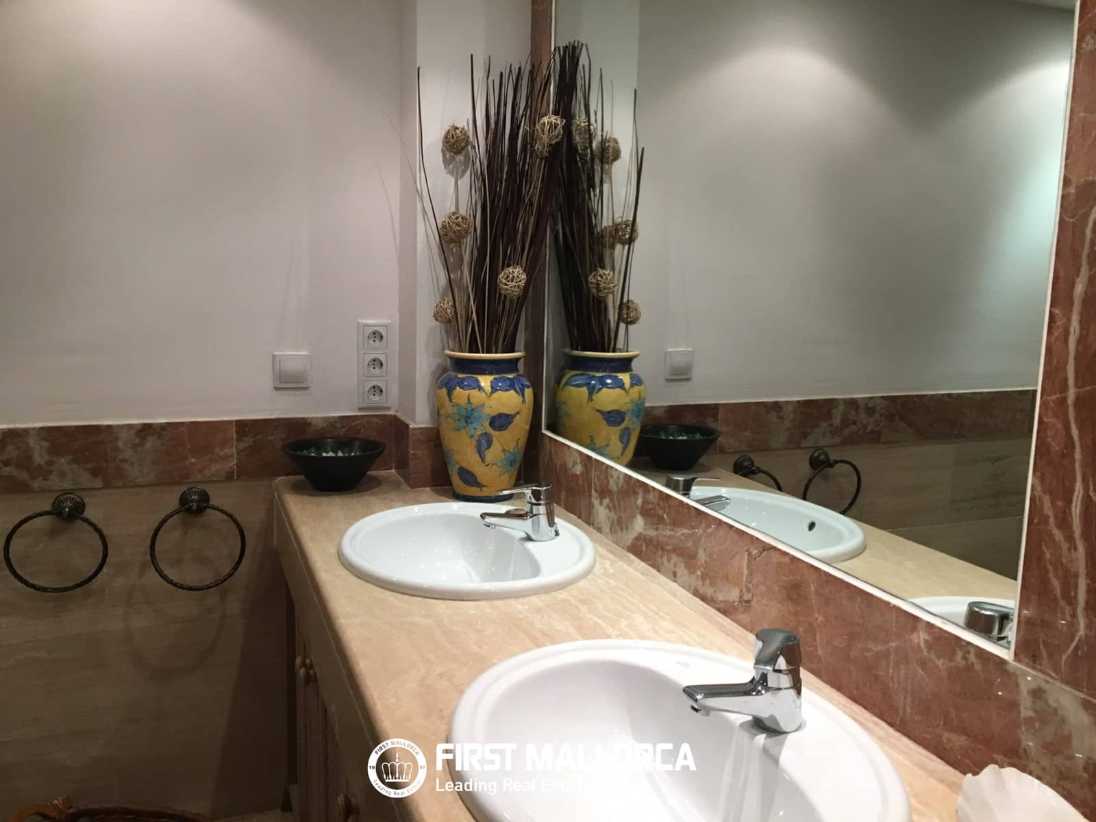 4 slaapkamer Appartement te huur in Santa Ponsa met zwembad garage - € 3.900 (Ref: 10008066)