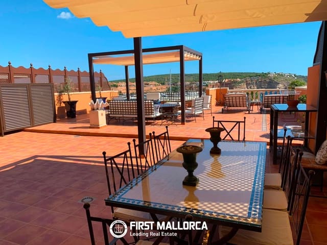 4 bedroom Apartment for rent in Santa Ponsa, Calvià with pool garage - € 3,900 (Ref: 10008066)