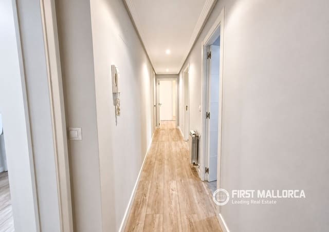 2 bedroom Apartment for rent in Son Cotoner, Palma de Mallorca with garage - € 2,000 (Ref: 10009918)