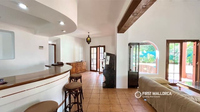 3 Zimmer Villa zu verkaufen in Santa Ponsa, Calvià mit Pool Garage - 1.250.000 € (Ref: 10009919)