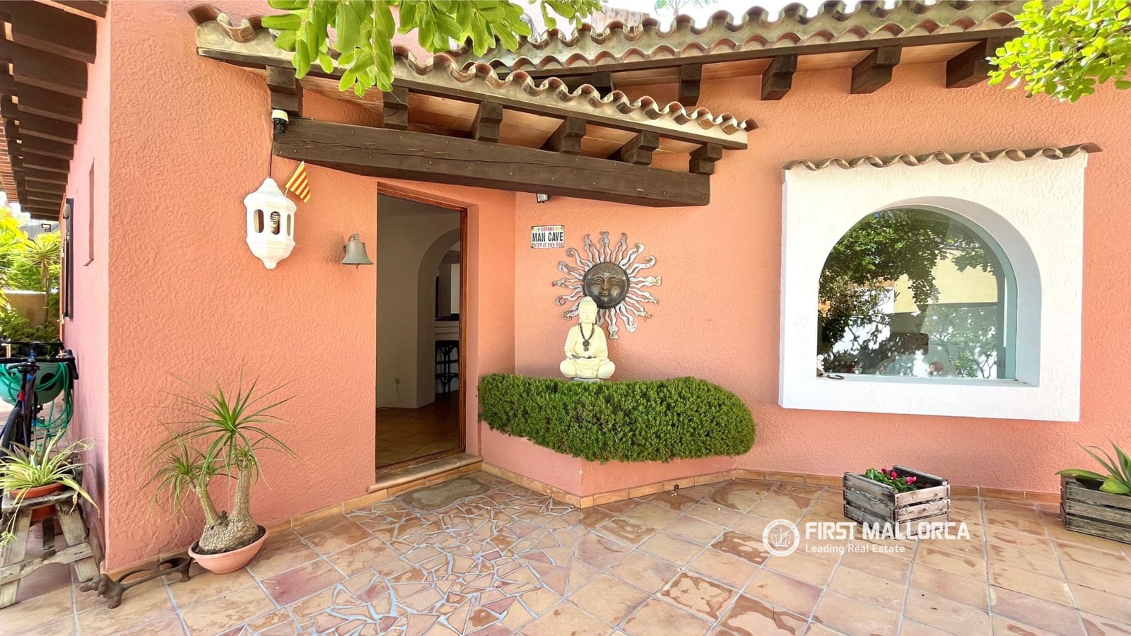 3 Zimmer Villa zu verkaufen in Santa Ponsa mit Pool Garage - 1.250.000 € (Ref: 10009919)