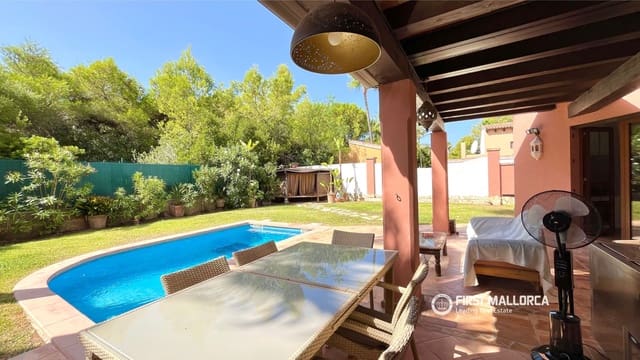 3 Zimmer Villa zu verkaufen in Santa Ponsa, Calvià mit Pool Garage - 1.250.000 € (Ref: 10009919)