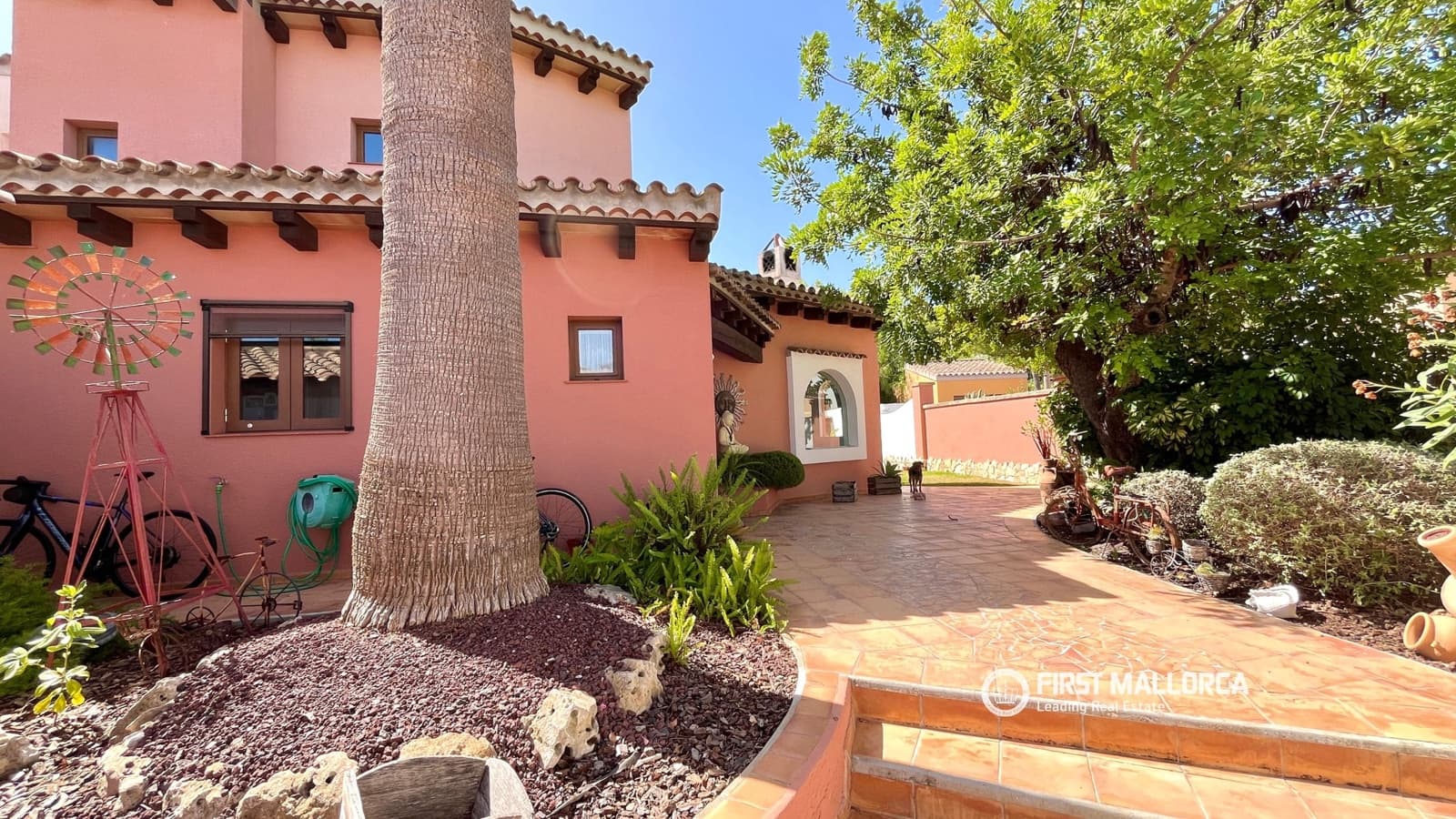 3 Zimmer Villa zu verkaufen in Santa Ponsa mit Pool Garage - 1.250.000 € (Ref: 10009919)