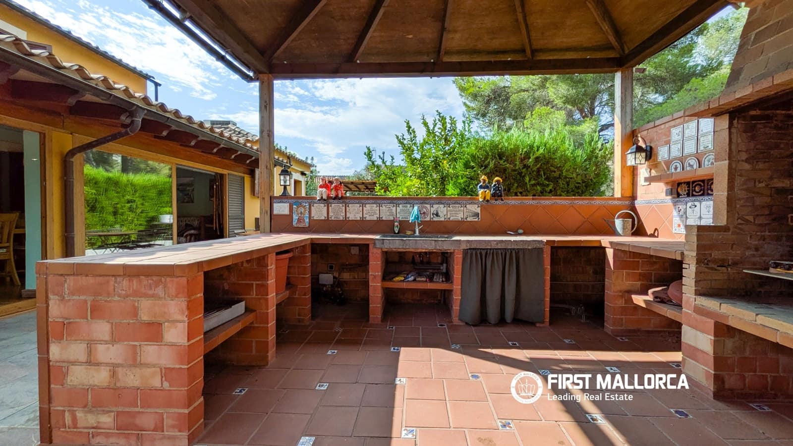 4 bedroom Finca/Country House for sale in Esporles with pool garage - € 1,650,000 (Ref: 10012609)