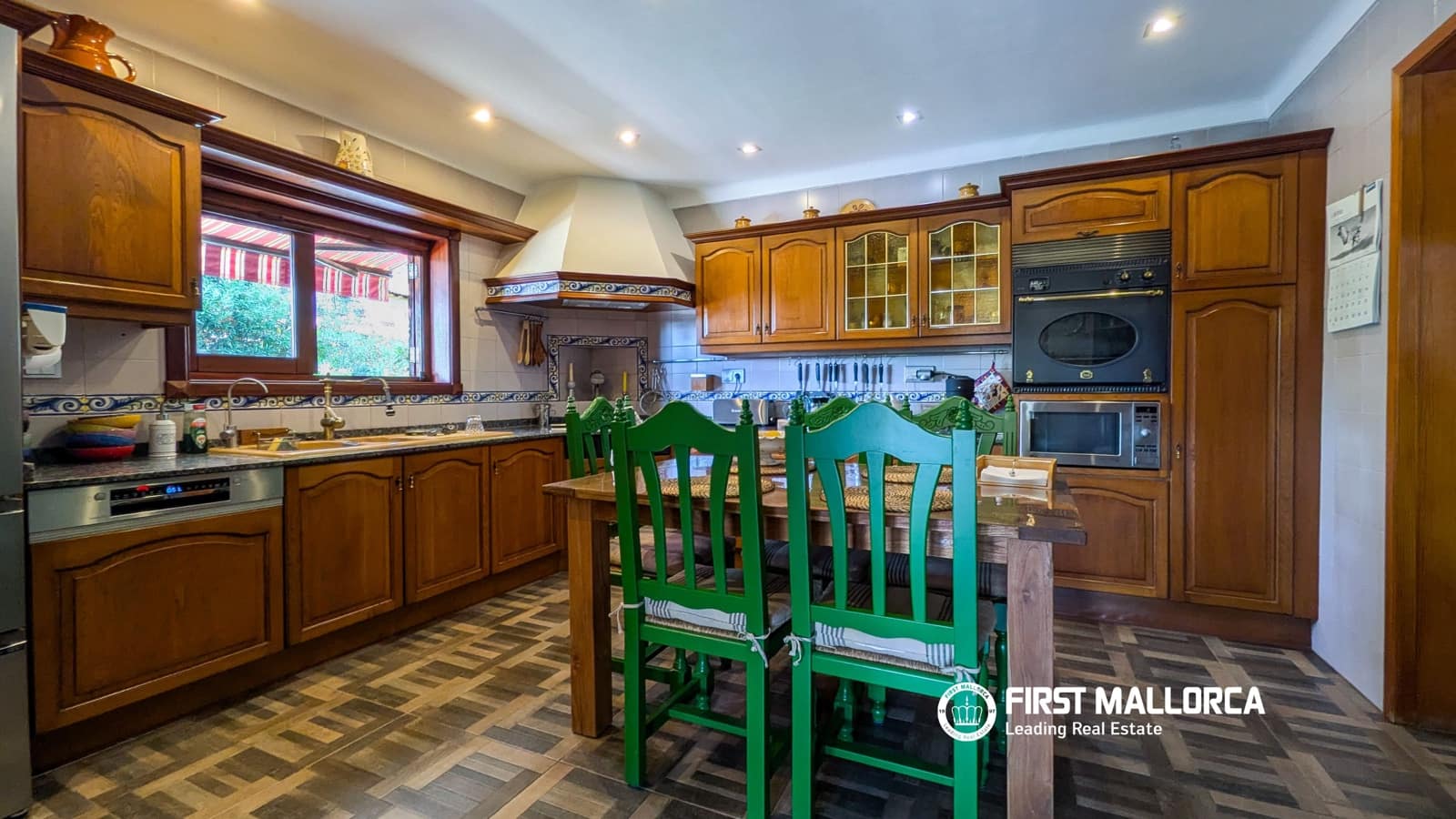 4 bedroom Finca/Country House for sale in Esporles with pool garage - € 1,650,000 (Ref: 10012609)