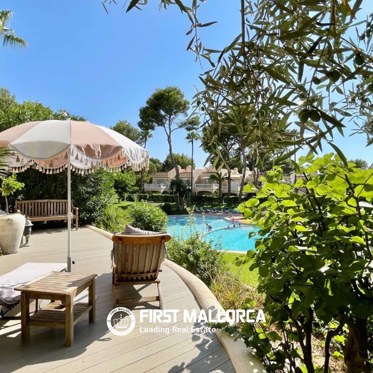 2 bedroom Apartment for sale in Santa Ponsa with garage - € 865,000 (Ref: 10016810)