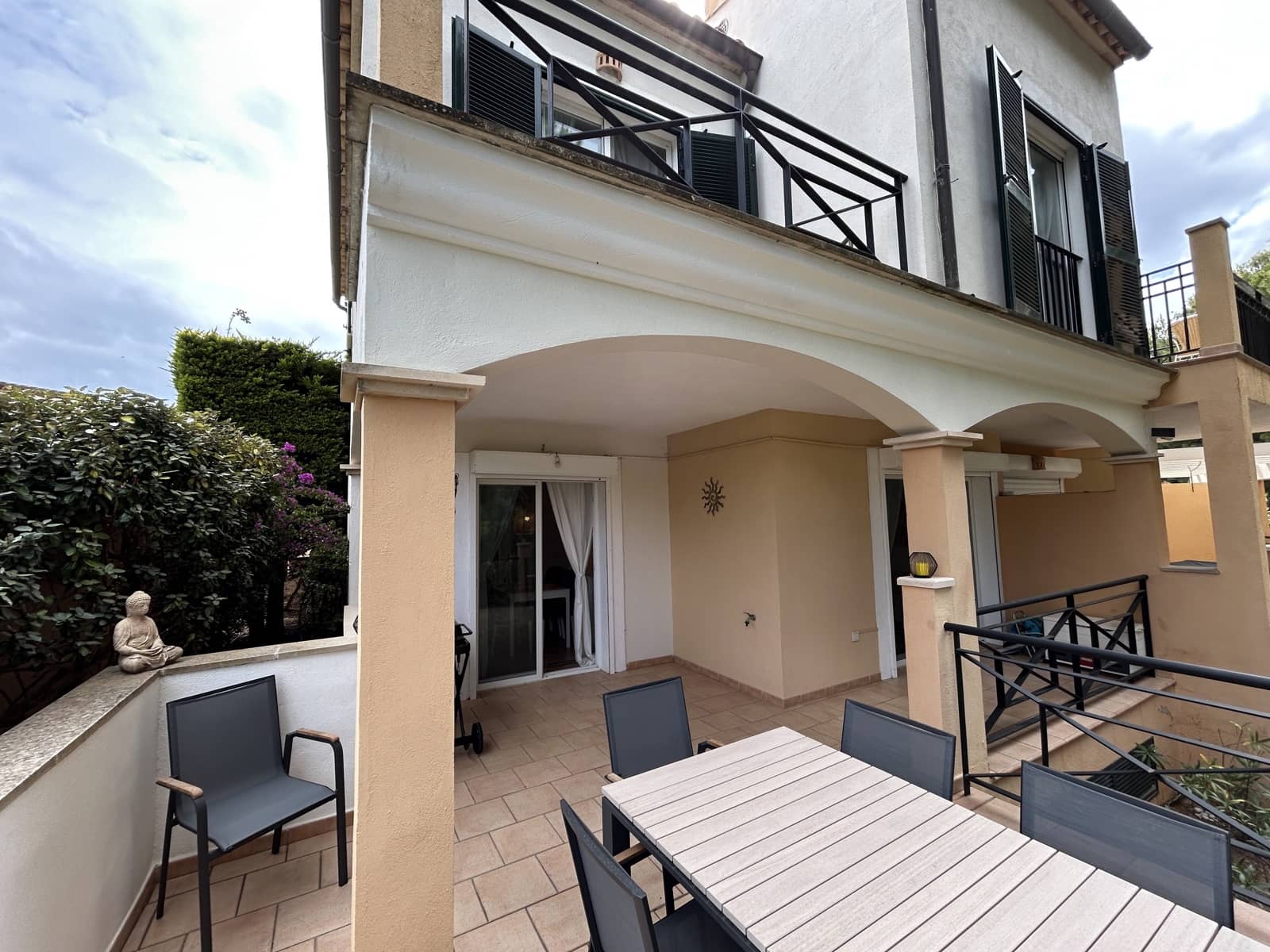 2 chambre Villa/Maison Mitoyenne à vendre à Es Camp De Mar / El Camp De Mar avec piscine garage - 710 000 € (Ref: 10019826)