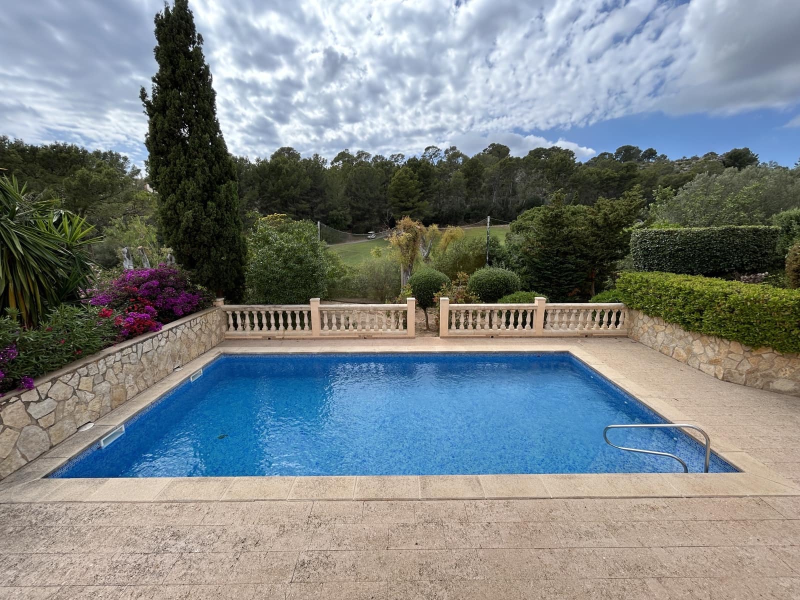 2 chambre Villa/Maison Mitoyenne à vendre à Es Camp De Mar / El Camp De Mar avec piscine garage - 710 000 € (Ref: 10019826)